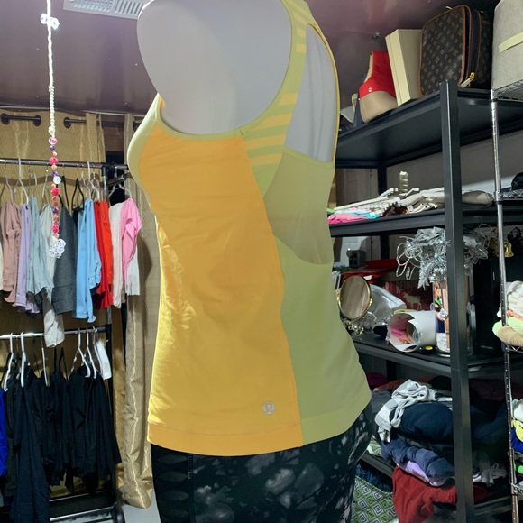 ❌SOLD❌Lululemon 🍋 top 🍋 - Picture 7 of 8